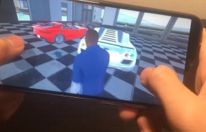 外国小伙实测《GTA5》手机版，做的还挺像样，渣机玩家的噩梦！